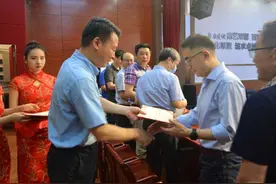 7月起，湘雅神经外科12位教授将定期来岳坐诊（附详细时间）图片