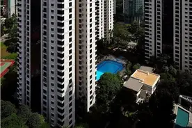 赵薇老公欠钱不还又买1.3亿豪宅？被名媛追债两亿至今未结清欠款图片