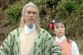 黄老邪的师傅是谁？金庸在新修版中揭露了他的身世！和此人有关图片