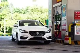 自动挡车型为何越开越耗油，原来有这“三不准”，大多人不知道图片