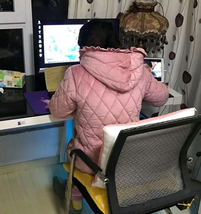梦幻西游：为了生计，玩家手把手教老婆打图，结果玩上瘾了
