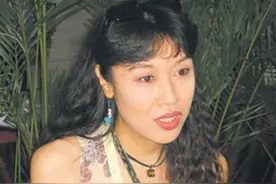 首位变性人张克沙：从小穿裙，蹲着上厕所，老公临死不知他是男人图片