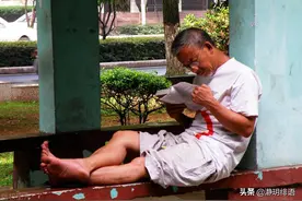 65岁阿姨的忠告：别跟老头搭伙，他们只想当大爷还不愿意付出图片