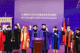 马云致辞，东方明珠“换装”，创始校长和学生一起“毕业”！这场毕业典礼不一般图片