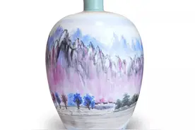 黄建南创作——《祥瑞万象》釉上新彩油画瓶图片