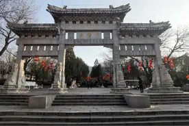 济南有座山，遍地是佛祖图片