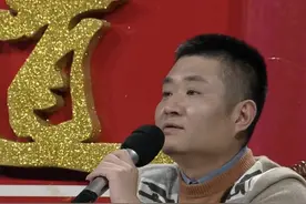 每日一星——苗阜图片