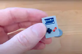 0.49英寸显示屏，Arduboy袖珍版游戏机比硬币还小图片