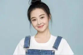 她14岁把初恋给了释小龙，如今27岁女人味十足！图片