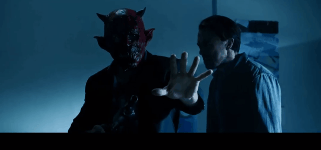 好久没看这么猛的恐怖片，看完它，我起码飙了100句脏话