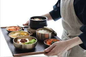 韩国媳妇晒夫妻二人的一日三餐，这伙食标准，应该是中产阶层了吧图片