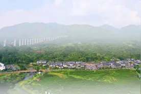 习近平湖南行丨首站来到沙洲瑶族村图片