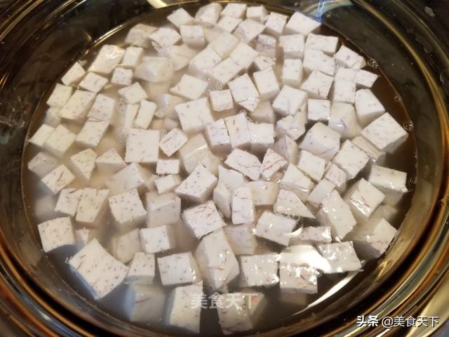 芋头的8种吃法！软糯入味，下饭又解馋，做一大盘都不够吃