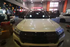 工地霸主丰田陆巡，弥补短板后也能撩妹图片