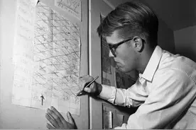 人可以坚持多久不睡觉？男子硬撑了264小时，后来他睡了多久？图片