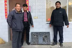 鸡公山李家寨镇新店马号“贞节牌坊”“圣旨”青石匾额！图片