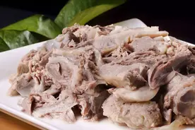 兰州这种特色美食，18元一大碗，出租车师傅的深夜食堂图片