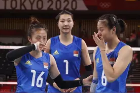 女排教练团队或有新变化，王宝泉可主抓二传训练，比冯坤要适任图片