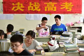 新高考模式下，复读还可以“改科”吗？重新选科，三思而后行图片