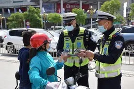 5天查处5850起！电电头盔怎么放？交警支招来了图片