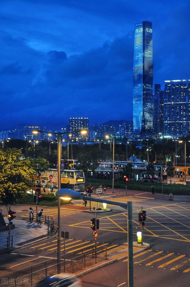 台湾 香港 新加坡 韩国亚洲四小龙夜景对比,谁更胜一筹?