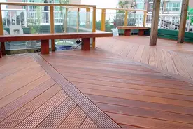 实木地板中，菠萝格和橡木怎么选？6点优势对比，一篇通无难度图片