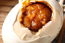 咸鸭蛋的2种家常做法，操作简单，方便实用，你也可以试试图片