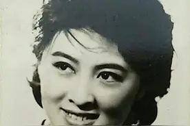 杨丽坤:60年代"第一美女",巅峰时被"逼疯"样貌走形,丈夫不离不弃图片