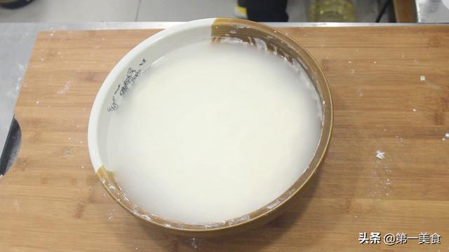 河南农村疙瘩面的标准做法，疙瘩又薄又劲道，连吃三碗吃不够
