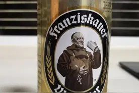 看球怎么少的了啤酒：聊一聊国产水啤图片