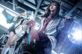 三组国产游戏《明日方舟》角色“真理”的COSPLAY作品！相当不错图片