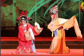 浅论黄梅戏在当代的发展，为什么似乎现今人们都不看戏曲了？图片