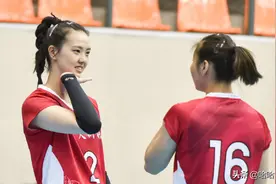 张常宁压阵江苏五战全胜，下轮与朱婷隔网对轰，八强席位提前产生图片