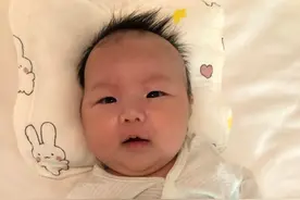 产妇分娩突然大出血，昏迷“成植物人”，丈夫含泪呼喊“宝贝”图片