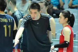 辛苦了！父亲节女排发布视频致敬郎平助手，他已许久未与妻子见面图片