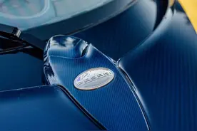 帕加尼 Huayra Roadster ‘Bigbird’图片