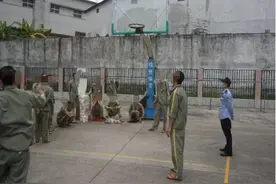 众志成城 不畏艰难 | 高墙深院“干事”们图片
