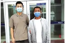 一个逃亡21年劫匪的心路历程：能睡个安稳觉了图片