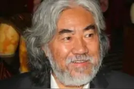 张纪中豪宅意外曝光，住5A级景区边上，晨练背儿子爬山生活惬意图片