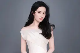 刘亦菲也太美了，婚纱皇冠造型简直就是仙女下凡图片