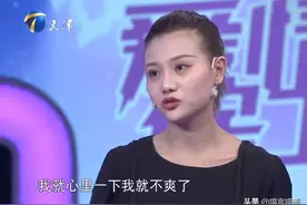 丈夫为了面子逼妻子给长辈磕头，新婚妻子拒绝：都没给爸妈磕过头图片