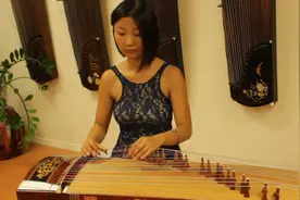 古筝演奏甄嬛传片头曲《红颜劫》，这音色不愧为海外古筝老师！视频封面