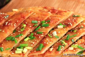 简单好吃的甜辣酱香饼，酥脆多层，营养美味，不错的早餐美味图片