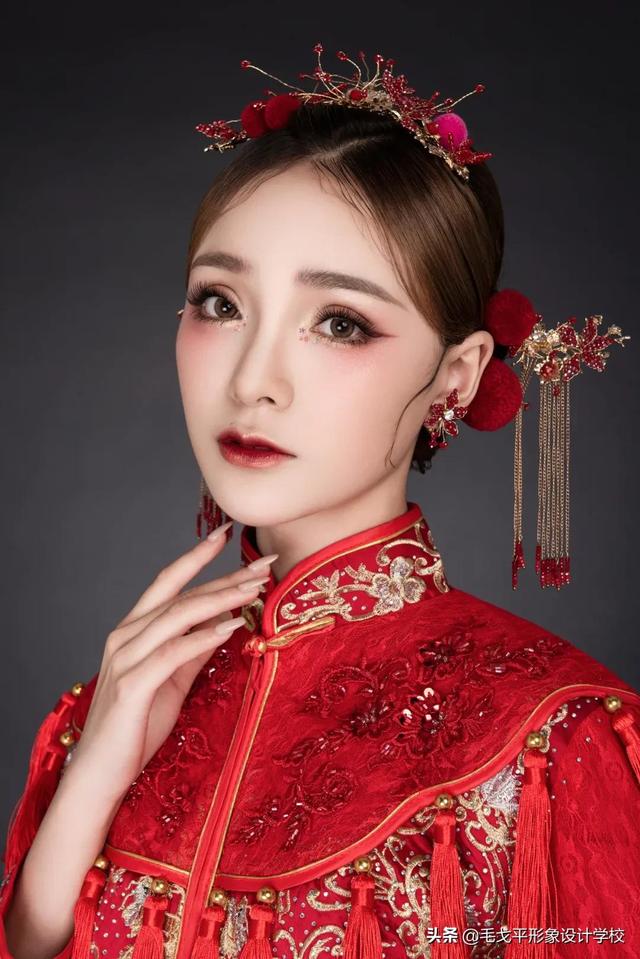 化妆师必收 | 18款绝美中式新娘造型,精致又高级