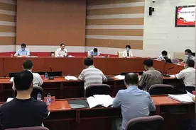 中国光彩事业基金会参加民政部社会组织助力定点脱贫攻坚工作座谈会图片