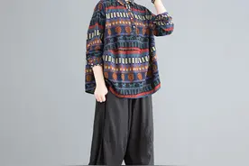 小脚裤早不流行了，萝卜裤套装才是秋季新宠，别致新颖又大气图片