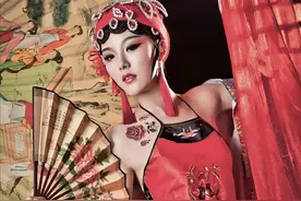 和胸罩相比，中国古代的肚兜更能体现东方美，放到现在也不过时图片