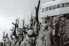 他是援朝老兵，4颗手雷炸掉美军4个地堡，晚年生活让人心酸图片