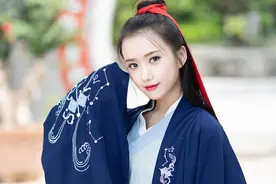 《将军夫人惹不得》非要招惹我，让你知道本将军夫人你惹不起图片