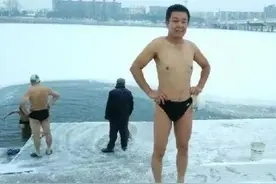 冬泳者须知，冬泳不能包治百病！掌握方法很重要图片